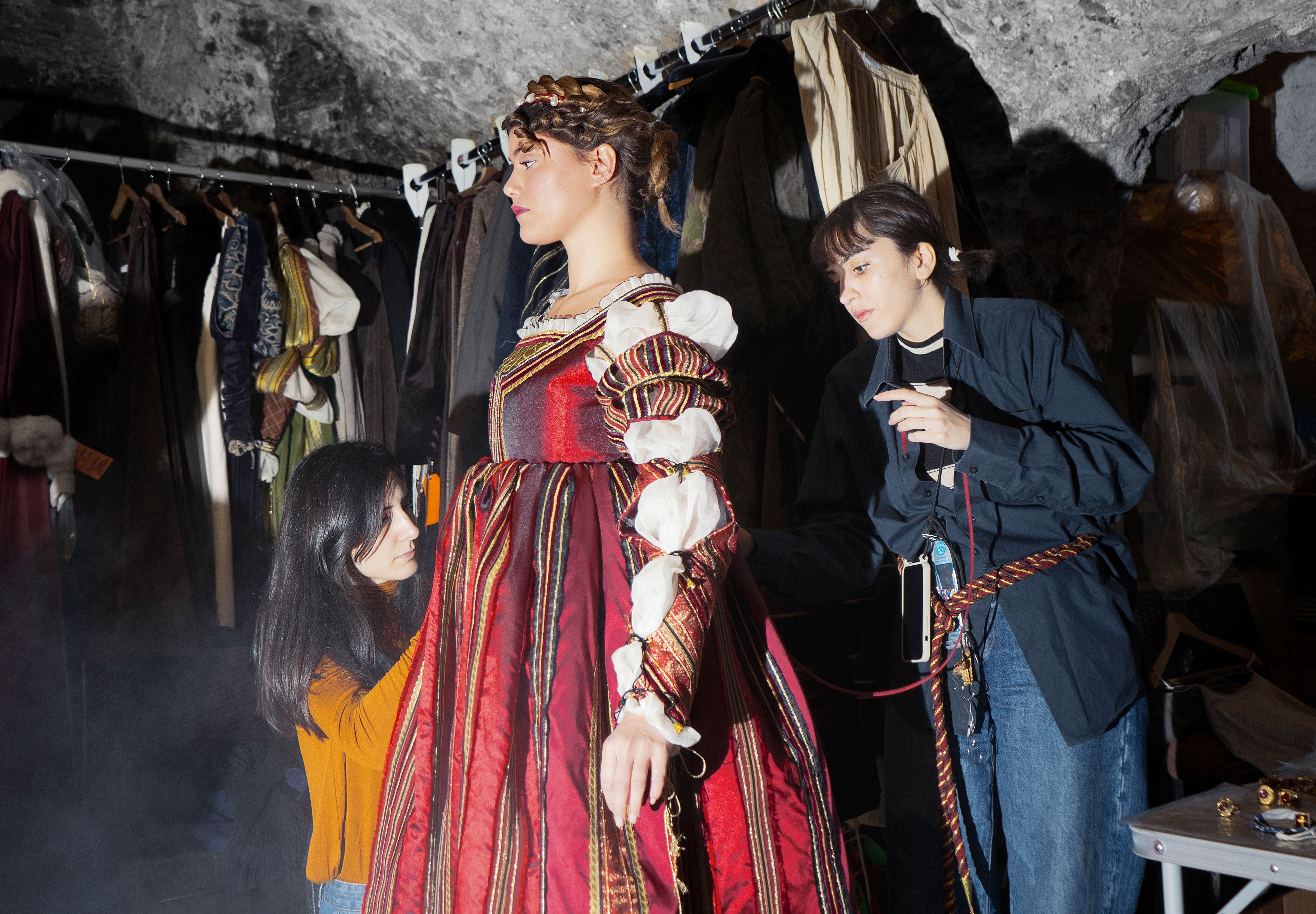 LUCREZIA MIND PALACE_Terracciano_2412_300dpi (1).jpg